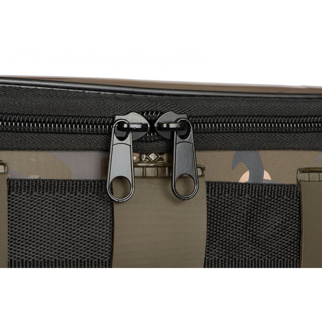 Чанта за топчета FOX Aquos Camo Bait Belt 8L | CARPMOJO.com
