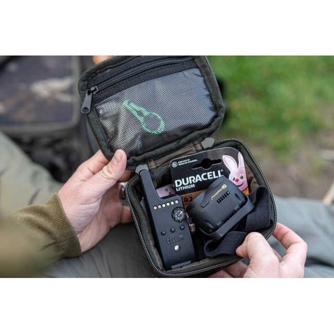 Чанта за аксесоари KORDA Compac 100 Tackle Pouch Dark Kamo | CARPMOJO.com