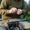 Чанта за аксесоари KORDA Compac 100 Tackle Pouch Dark Kamo | CARPMOJO.com