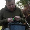 Чанта за аксесоари KORDA Compac 140 Tackle Pouch Dark Kamo | CARPMOJO.com